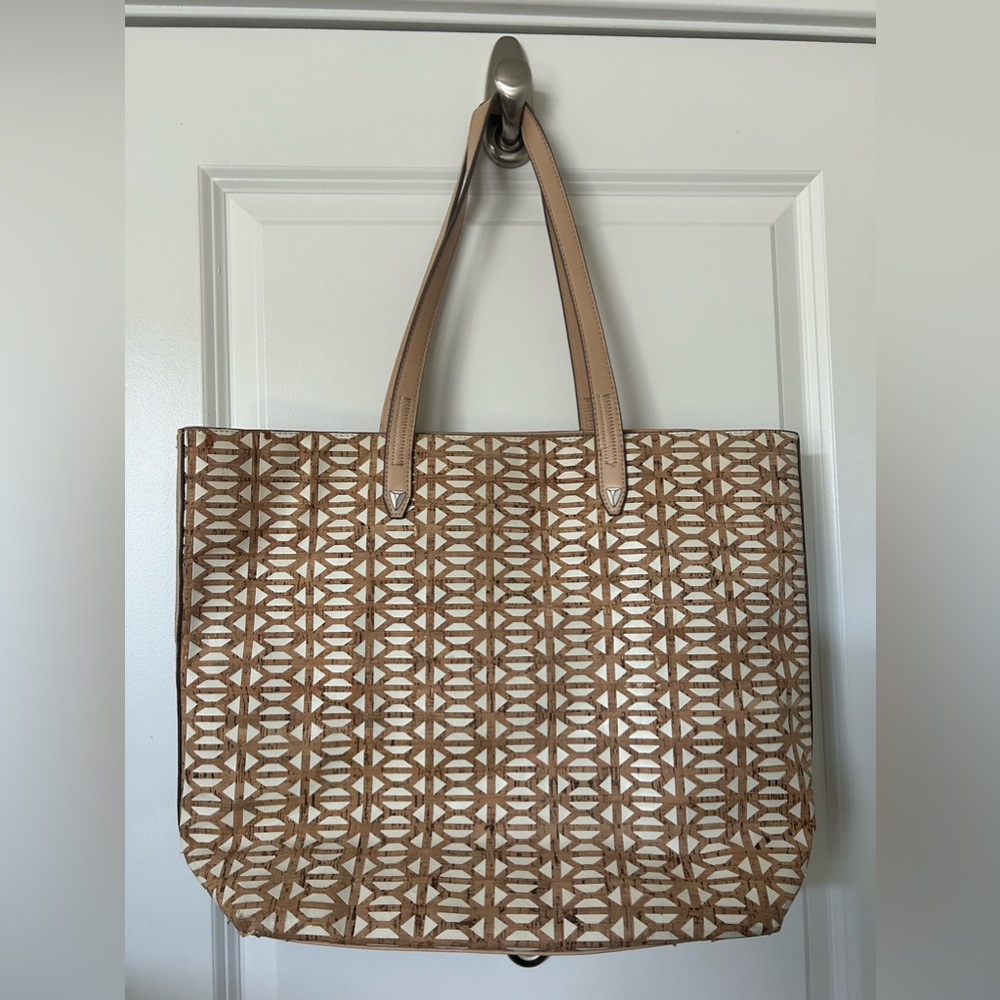 Stella&Dot Fillmore Tote Geo Cork print